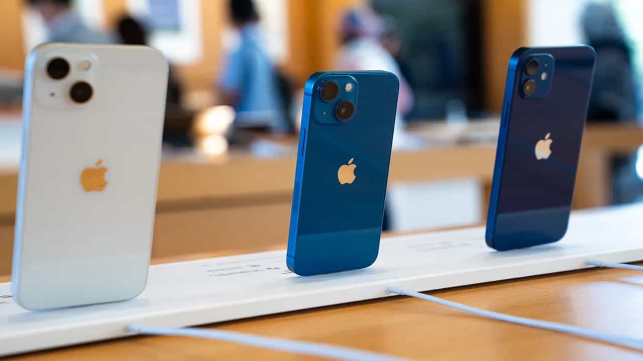 বর্ষশেষে প্রায় 9 হাজার টাকা সস্তা হল iPhone 15, সঙ্গে প্রচুর অফার