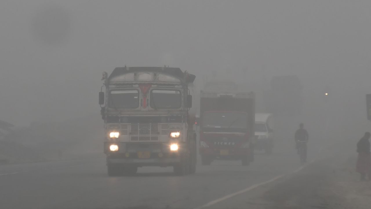 Weather Update: ৪ ডিগ্রি নামবে পারদ, এবার উইকেন্ডে কি জমিয়ে শীত?