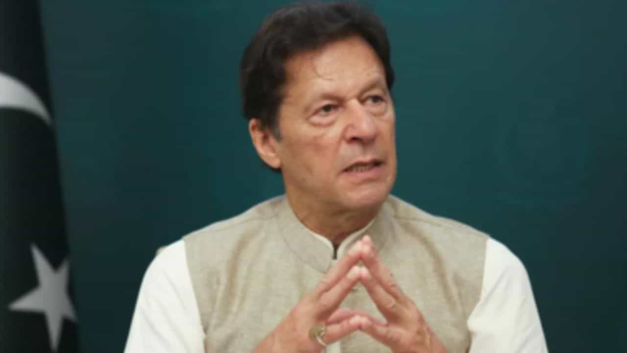 Imran Khan: বাকি জীবন জেলেই কাটবে! ১০ বছরের পর এবার ১৪ বছরের কারাবাসের সাজা পেলেন প্রাক্তন পাক প্রধানমন্ত্রী Imran Khan: বাকি জীবন জেলেই কাটবে! ১০ বছরের পর এবার ১৪ বছরের কারাবাসের সাজা পেলেন প্রাক্তন পাক প্রধানমন্ত্রী