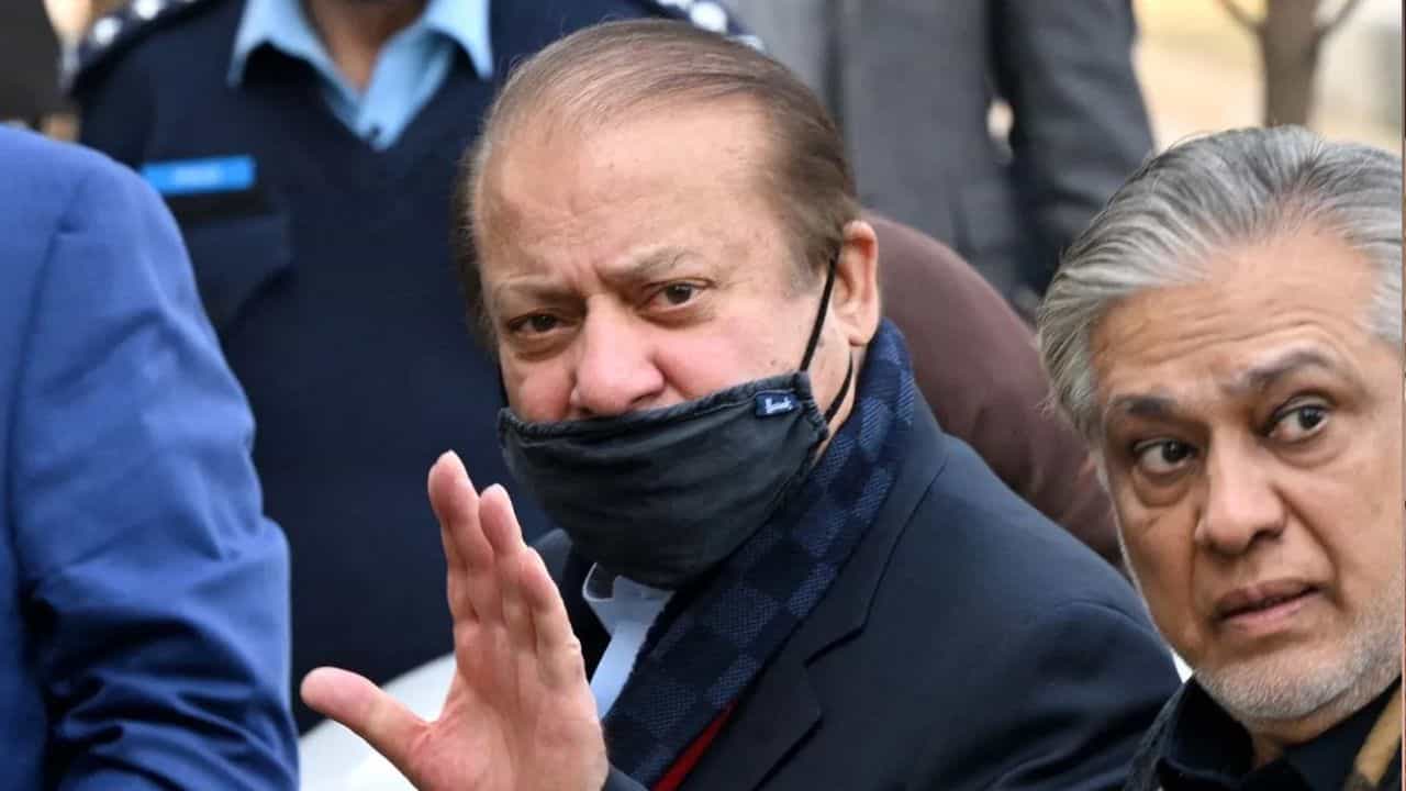 Nawaz Sharif: বড় স্বস্তি নওয়াজ শরিফের, মনোনয়ন গ্রহণ করল নির্বাচন কমিশন Nawaz Sharif: বড় স্বস্তি নওয়াজ শরিফের, মনোনয়ন গ্রহণ করল নির্বাচন কমিশন