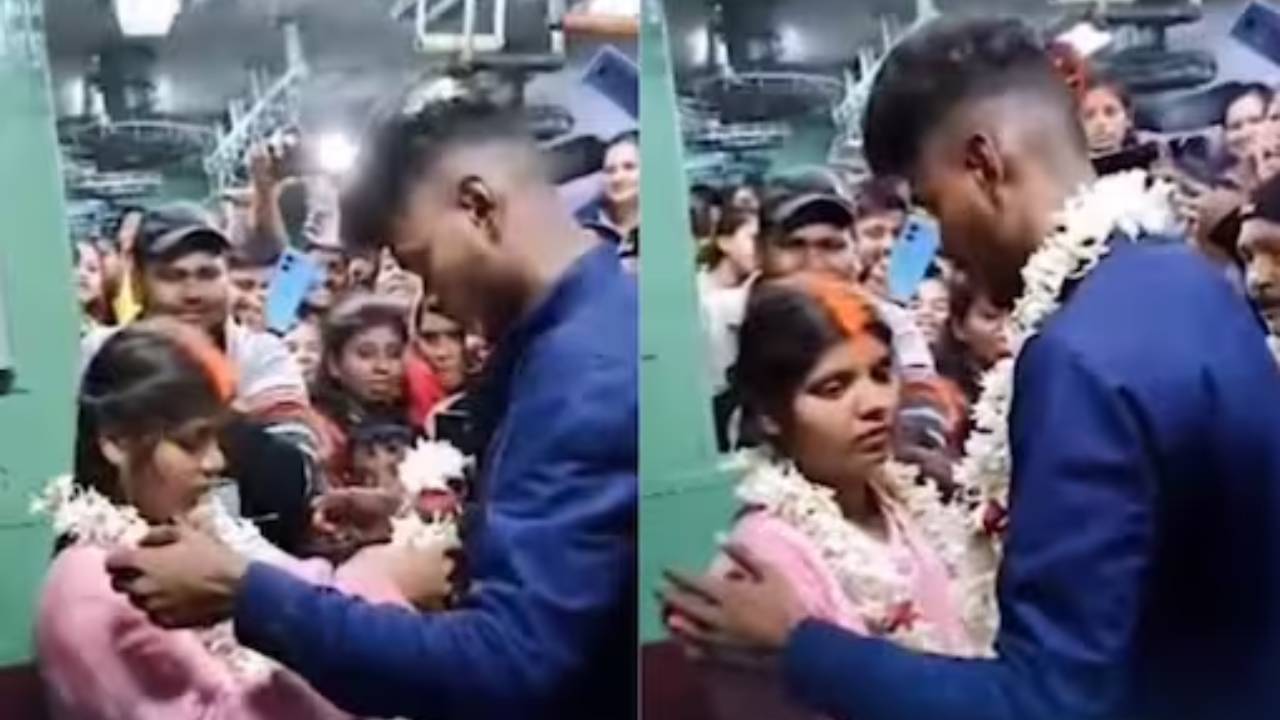 VIDEO: চলন্ত ট্রেনেই বিয়ে সারলেন যুগল, সাক্ষী সহযাত্রীরা