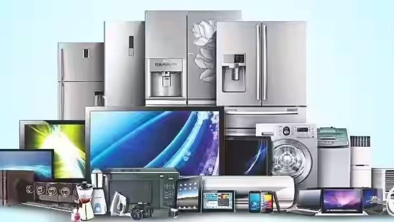 স্মার্টফোন, টিভি, ফ্রিজ যা-ই কিনবেন তাতেই ছাড়, বর্ষশেষে সেরা অফার নিয়ে হাজির Samsung