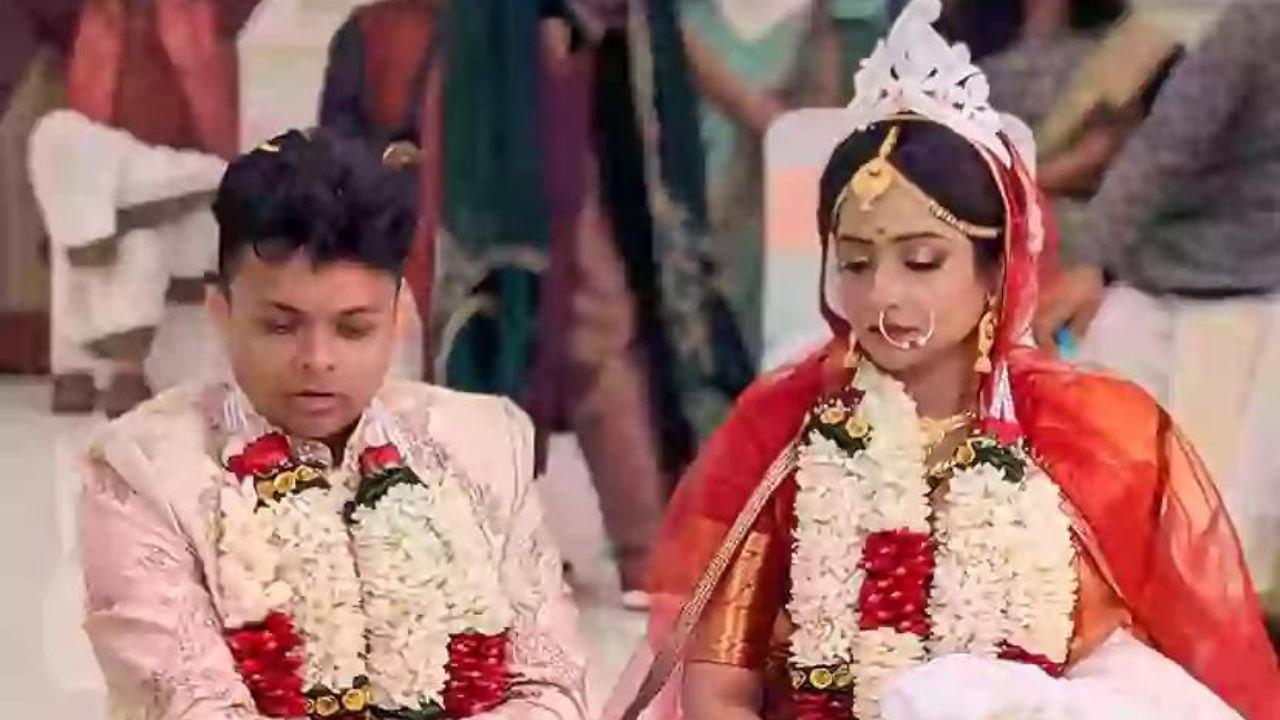 roosha chatterjee marriage