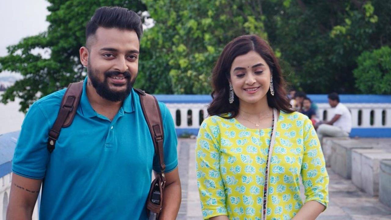 Darshana Banik: বিয়ের পর একটাও জামা নেই দর্শনার, বরের পোশাক পরেই পাশবিকতা দেখলেন