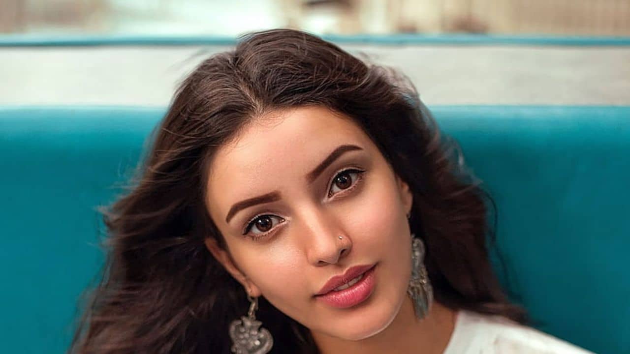 Tripti Dimri: হতে পারতেন অনুষ্কার বৌদি, জানেন শর্মা পরিবারের সঙ্গে তৃপ্তির এই সংযোগ?