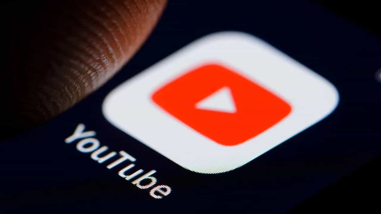 YouTube-এ ঘুরছে মা-ছেলের অশ্লীল ভিডিয়ো! বড় পদক্ষেপ শিশু সুরক্ষা কমিশনের YouTube-এ ঘুরছে মা-ছেলের অশ্লীল ভিডিয়ো! বড় পদক্ষেপ শিশু সুরক্ষা কমিশনের