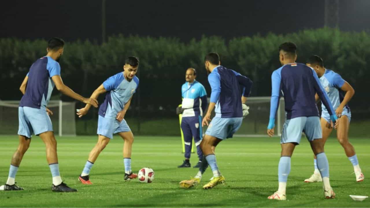 AFC Asian Cup, IND vs SYR: সম্ভাবনা ক্ষীণ, সিরিয়াকে শেষ কামড় দিতে প্রস্তুত ভারত AFC Asian Cup, IND vs SYR: সম্ভাবনা ক্ষীণ, সিরিয়াকে শেষ কামড় দিতে প্রস্তুত ভারত