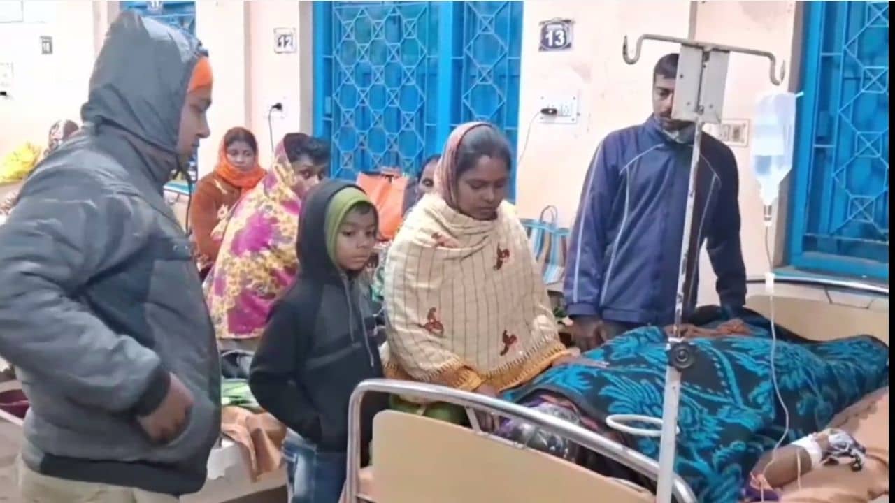 Bankura: মিটার বসাতে গিয়েই বিস্ফোরণ, ঝলসে গেল কর্মীর হাত-মুখ-গলা