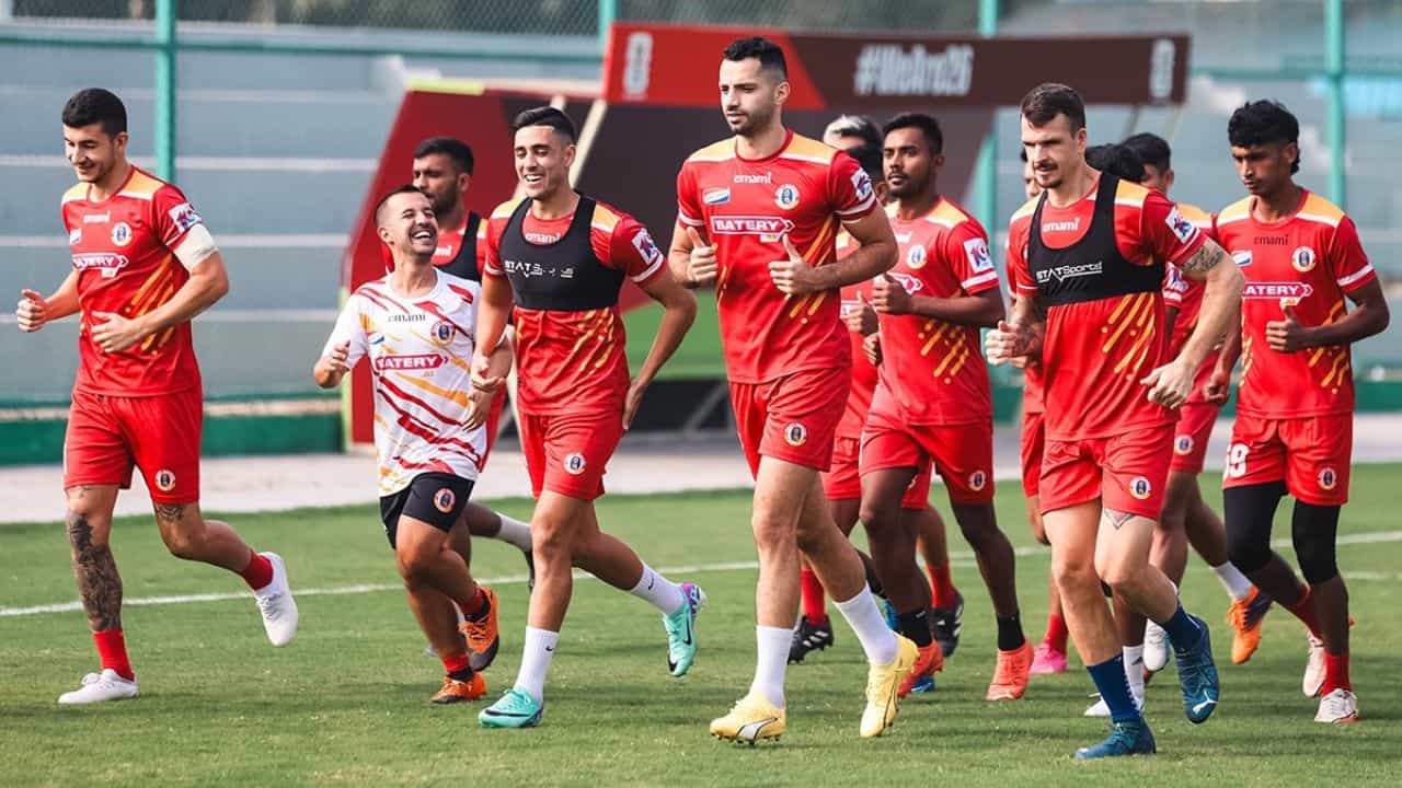East Bengal: 'ভাবনাই নেই ড্র, চাই জয়', ডার্বির আগে হুংকার ইস্টবেঙ্গল কোচের East Bengal: 'ভাবনাই নেই ড্র, চাই জয়', ডার্বির আগে হুংকার ইস্টবেঙ্গল কোচের