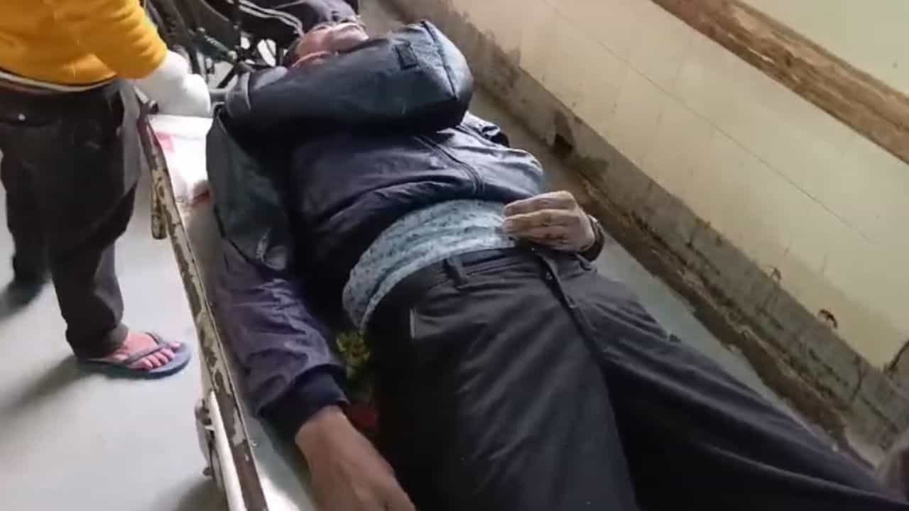 Deadbody Recover: খোঁজ মিলছিল না, পরে রক্তাক্ত দেহ উদ্ধার হল ব্যক্তির Deadbody Recover: খোঁজ মিলছিল না, পরে রক্তাক্ত দেহ উদ্ধার হল ব্যক্তির