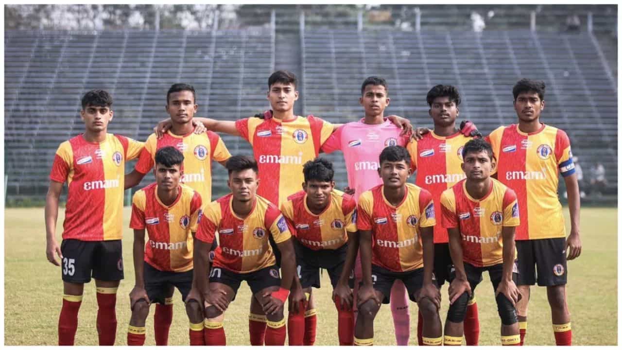 East Bengal: ছোটদের ডার্বিতে বয়স ভাঁড়ানোর অভিযোগ, বড় শাস্তির মুখে ইস্টবেঙ্গল? East Bengal: ছোটদের ডার্বিতে বয়স ভাঁড়ানোর অভিযোগ, বড় শাস্তির মুখে ইস্টবেঙ্গল?