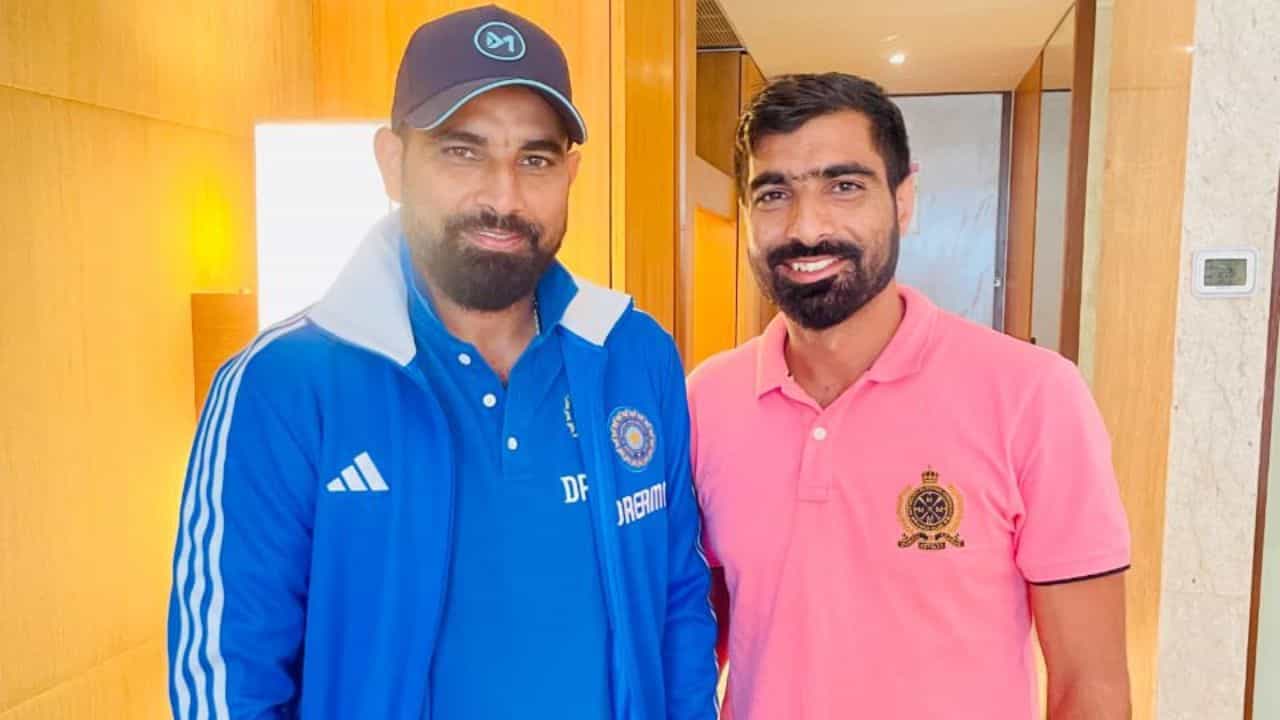 Ranji Trophy: কোচিং থেকে ডায়েট সবই দাদার নির্দেশে, সামির ভাইয়ের উত্থানের গল্প জানেন? Ranji Trophy: কোচিং থেকে ডায়েট সবই দাদার নির্দেশে, সামির ভাইয়ের উত্থানের গল্প জানেন?