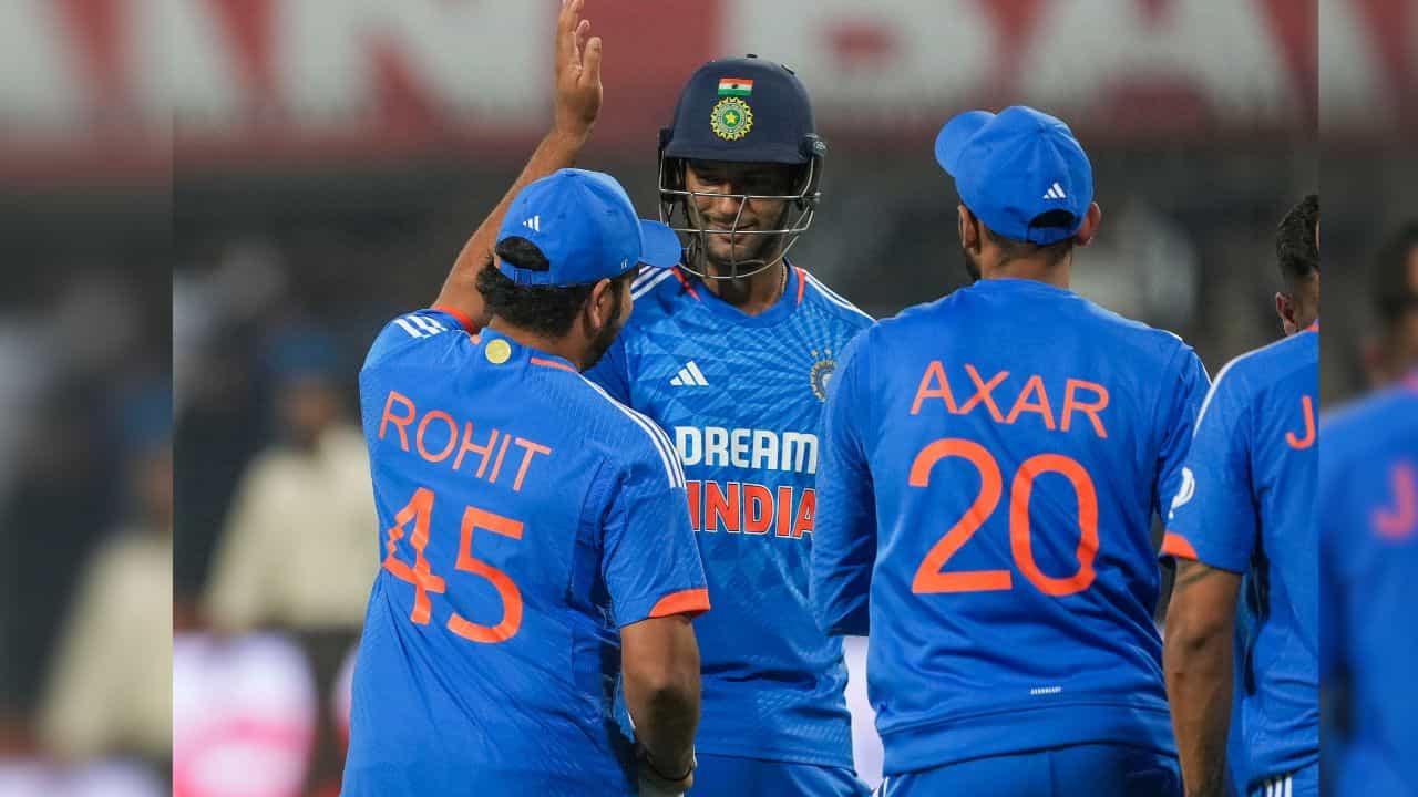 IND vs AFG: ভারতীয় টিমে হার্দিকের অপেক্ষা কি কমছে? শিবম যেন সেই সম্ভাবনাই তৈরি করছেন! IND vs AFG: ভারতীয় টিমে হার্দিকের অপেক্ষা কি কমছে? শিবম যেন সেই সম্ভাবনাই তৈরি করছেন!