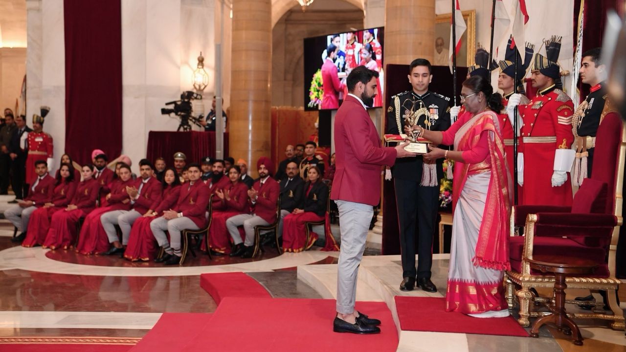 Indian Cricketer Mohammed Shami receives Arjuna Award