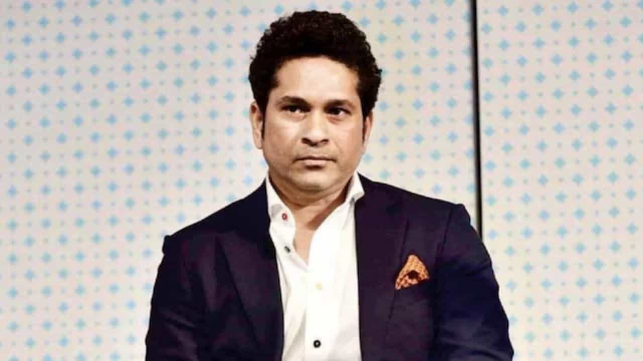 Sachin Tendulkar: সারার পর ডিপ ফেক ভিডিয়োর শিকার খোদ বাবা! সচিন তেন্ডুলকর বললেন... Sachin Tendulkar: সারার পর ডিপ ফেক ভিডিয়োর শিকার খোদ বাবা! সচিন তেন্ডুলকর বললেন...