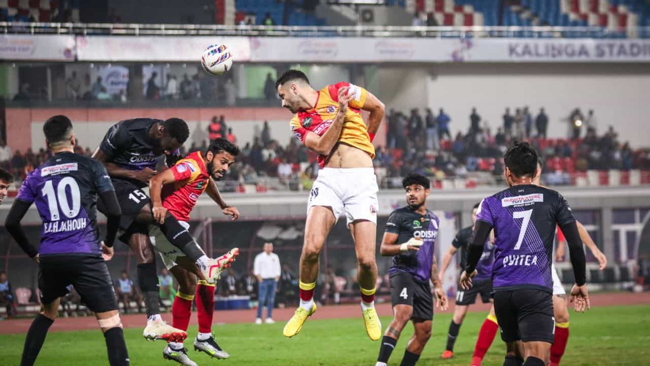 East Bengal vs Odisha FC: 'রসগোল্লা' মুখে নিয়েই নতুন লক্ষ্যর কথা জানালেন হিজাজি East Bengal vs Odisha FC: 'রসগোল্লা' মুখে নিয়েই নতুন লক্ষ্যর কথা জানালেন হিজাজি
