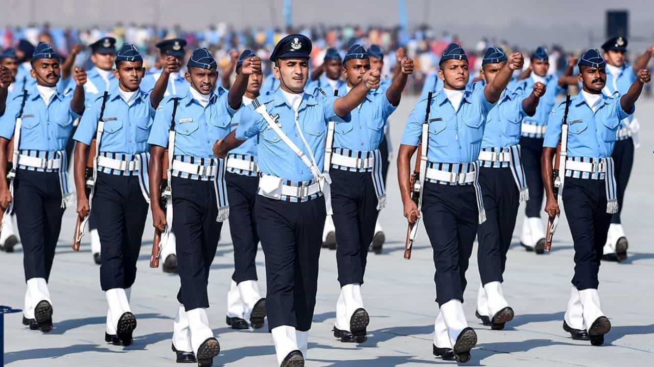 IAF Agniveer Recruitment 2024: বায়ুসেনায় চাকরির দারুণ সুযোগ, আজই অগ্নিবীরের ফর্ম পূরণ করুন IAF Agniveer Recruitment 2024: বায়ুসেনায় চাকরির দারুণ সুযোগ, আজই অগ্নিবীরের ফর্ম পূরণ করুন