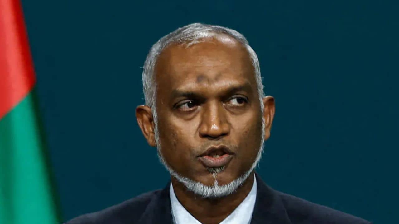 India-Maldives Row: ১০ মে-র মধ্যে মলদ্বীপ ছাড়তেই হবে ভারতীয় সেনাকে, একরোখা জেদ প্রেসিডেন্ট মুইজ্জুর