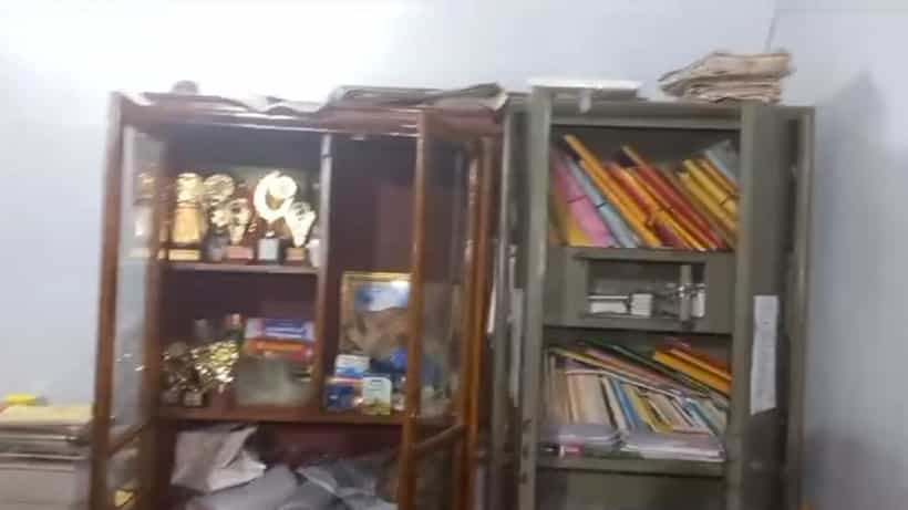 Theft Case: কেষ্টর পাড়ার স্কুলে আজব চুরি, আলমারি ভাঙার পরও মানবিক চোর