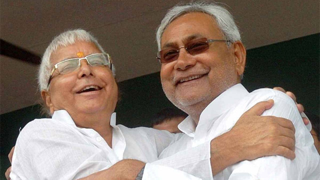 Nitish Kumar: খতম নীতীশ-লালু দোস্তি? ভাঙার মুখে মহাগঠবন্ধন, বৈঠকে লালু-চিরাগ