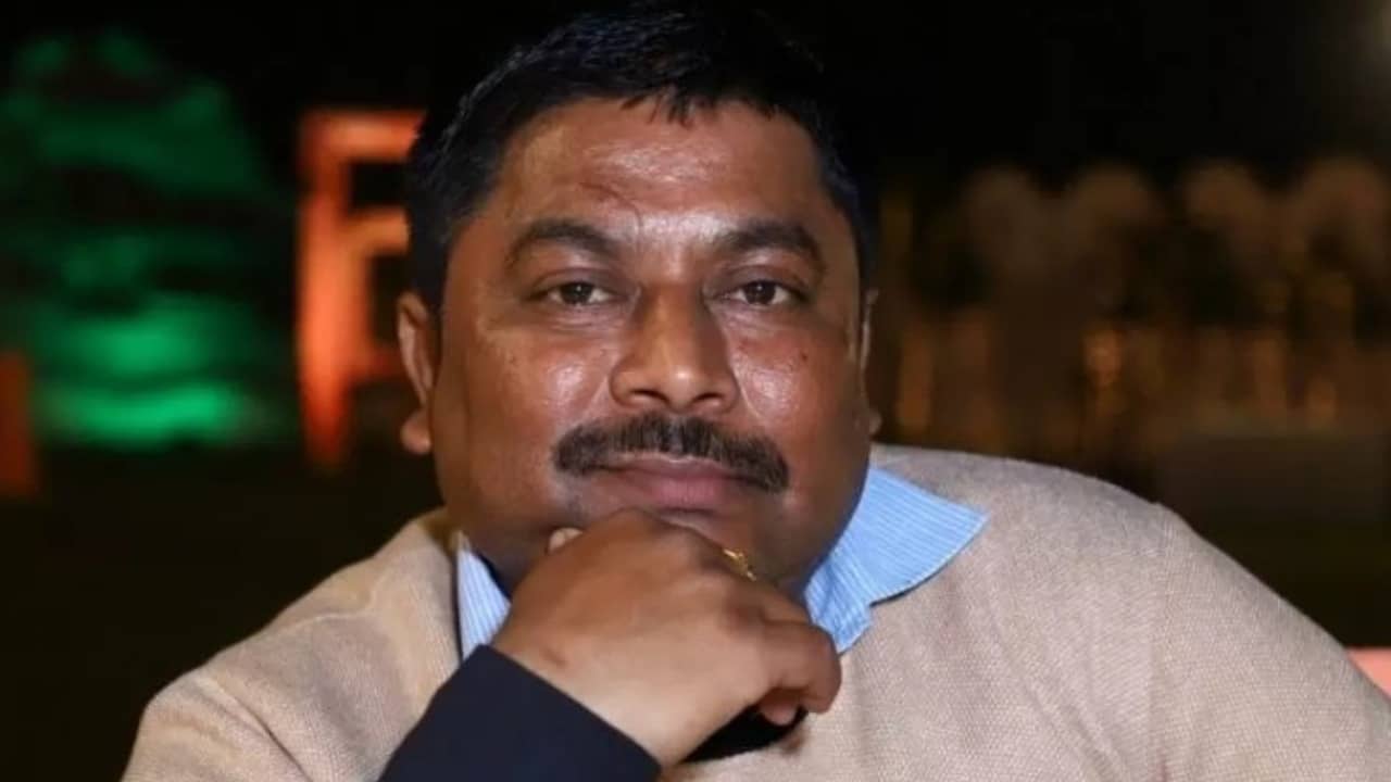 Malay Debnath: ১০০ টাকা পকেটে নিয়ে বেরিয়ে এখন ২০০ কোটি টাকার মালিক উত্তরবঙ্গের এই ব্যক্তি