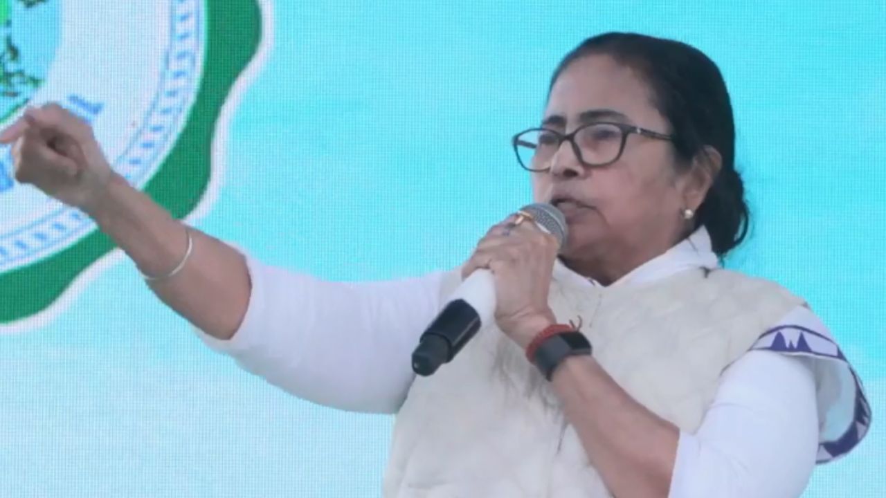 CM Mamata Banerjee: 'একলা চলো' নীতিতে মমতা? বঙ্গে কংগ্রেস-BJP-CPM-কে হারানোর ডাক