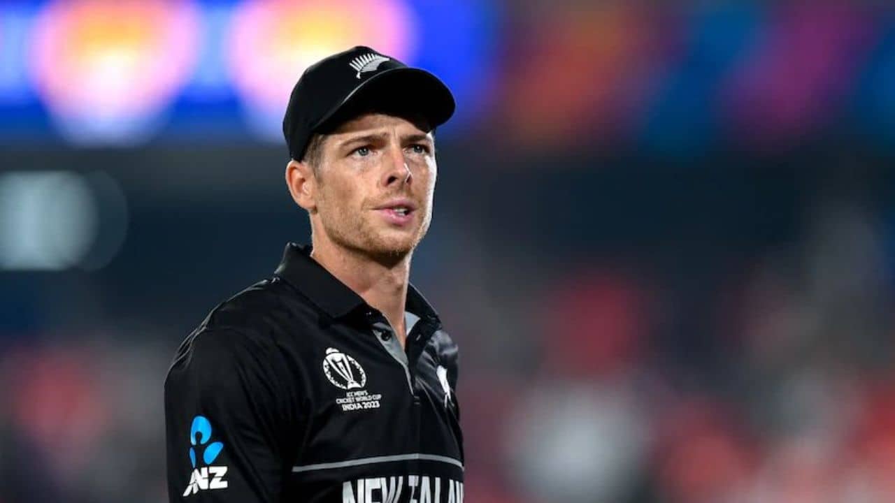 Mitchell Santner: ফের করোনা ফিরল ক্রিকেট বিশ্বে, ছিটকে গেলেন আক্রান্ত স্যান্টনার