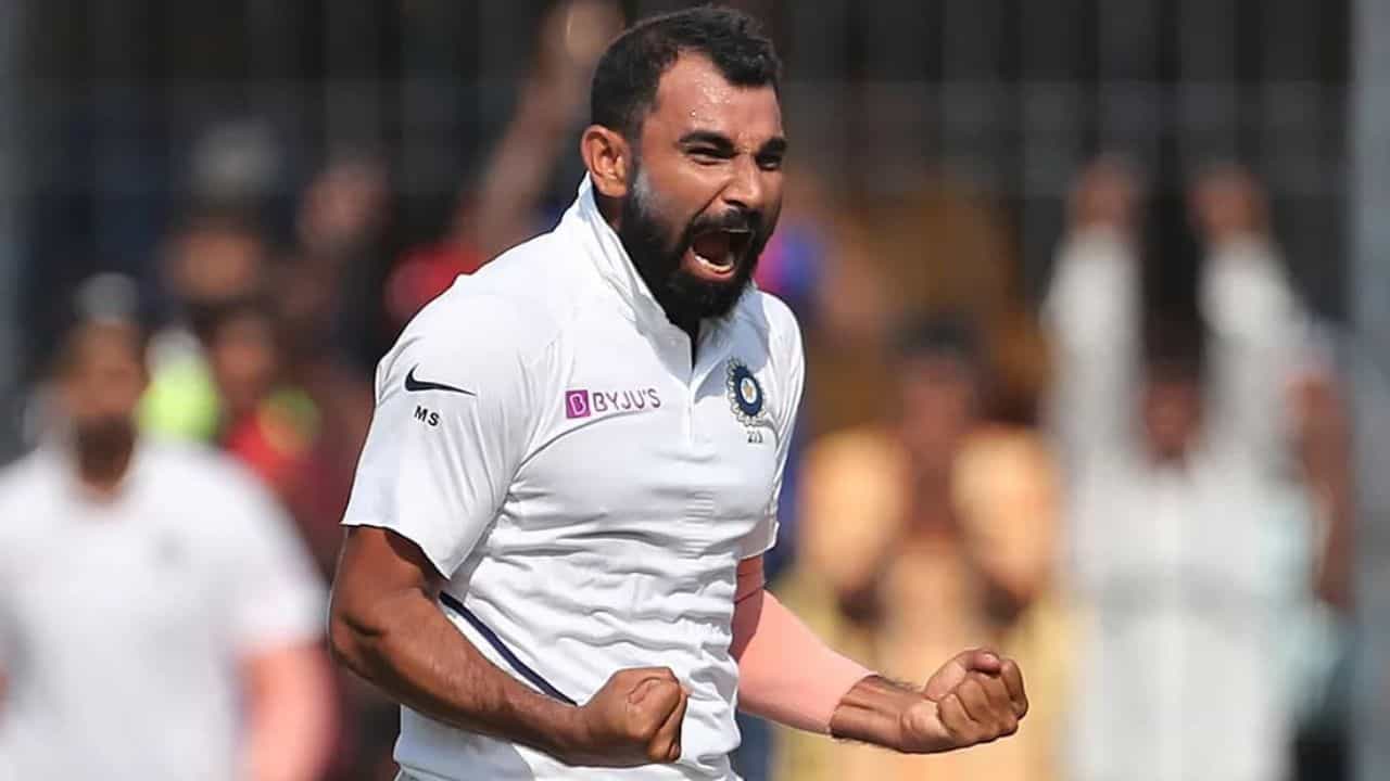 Mohammed Shami: বিশ্বের যে কোনও টিমকে... কেন প্রশংসায় পঞ্চমুখ মহম্মদ সামি? Mohammed Shami: বিশ্বের যে কোনও টিমকে... কেন প্রশংসায় পঞ্চমুখ মহম্মদ সামি?