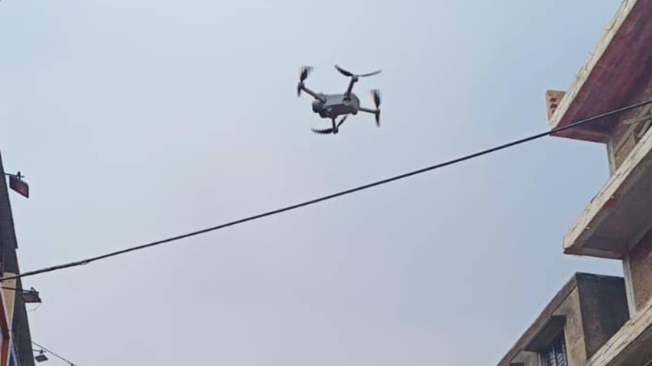 Hooghly: নজরদারির জন্য উড়ছিল পুলিশের ড্রোন, মকরসংক্রান্তিতে হয়ে গেল ভো কাট্টা