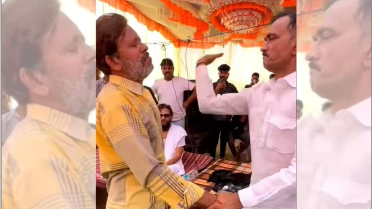 Slapping therapy: কম্বলবাবার একটা চড় খেলেই নাকি সেরে যায় রোগ, কীভাবে বুজরুকি চলছে দেখুন ভিডিয়োয়