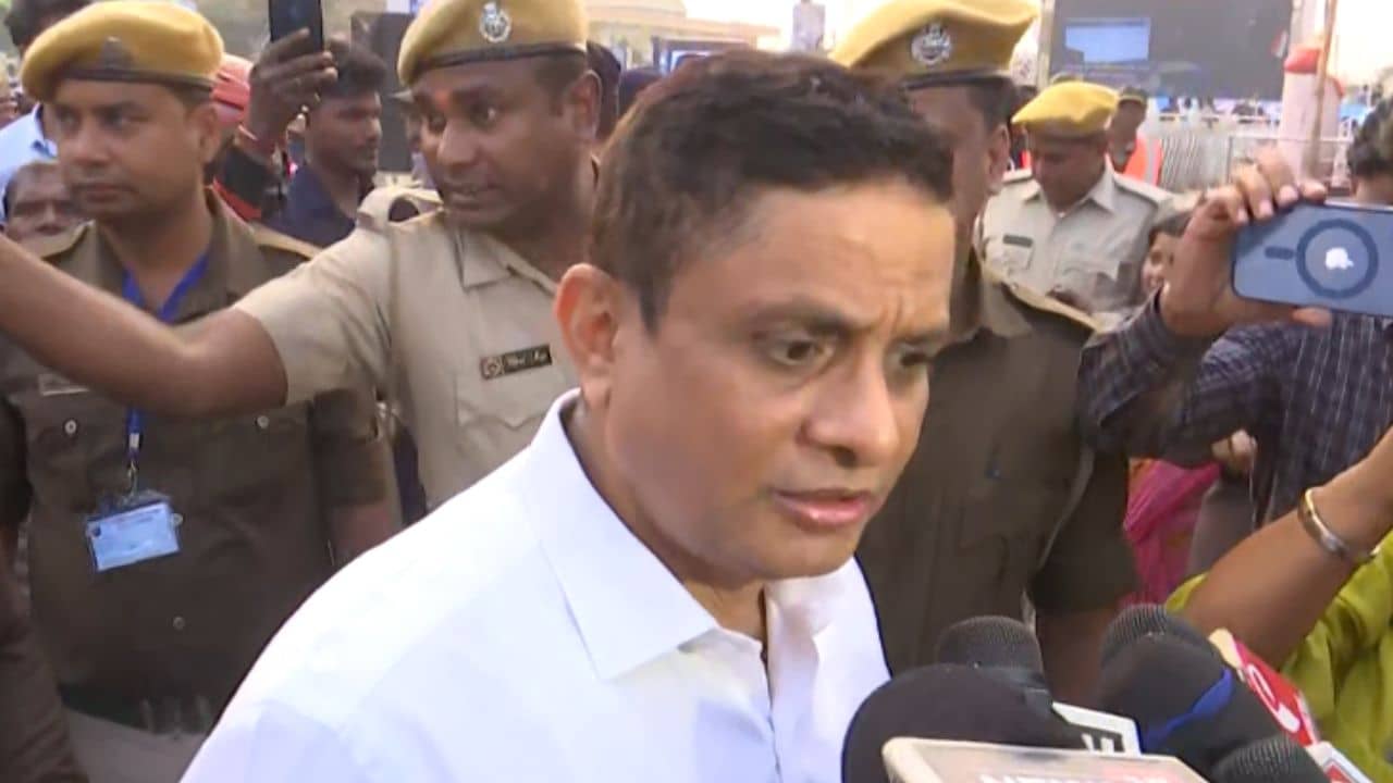 Rajeev Kumar: মুখ্যসচিব, রাজ্য পুলিশের ডিজিকে দিল্লিতে তলব লোকসভার প্রিভিলেজ কমিটির