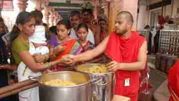 Ayodhya Ram Mandir: ৫ লাখ প্যাকেটের অর্ডার, কোন সংস্থা তৈরি করছে অযোধ্যার রাম মন্দিরের প্রসাদ?