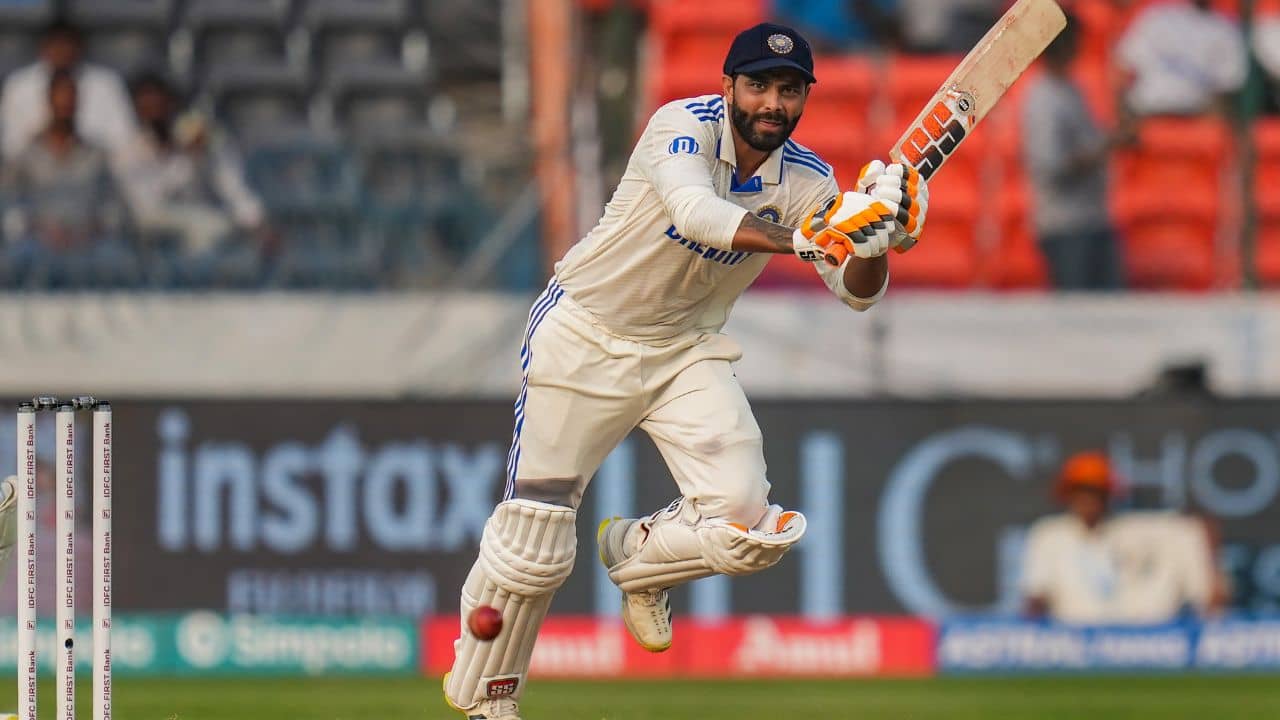 India vs England, 1st Test: যশস্বীর পর জাডেজার সেঞ্চুরিও আটকালেন রুট, ৪৩৬ রানে থামল ভারত