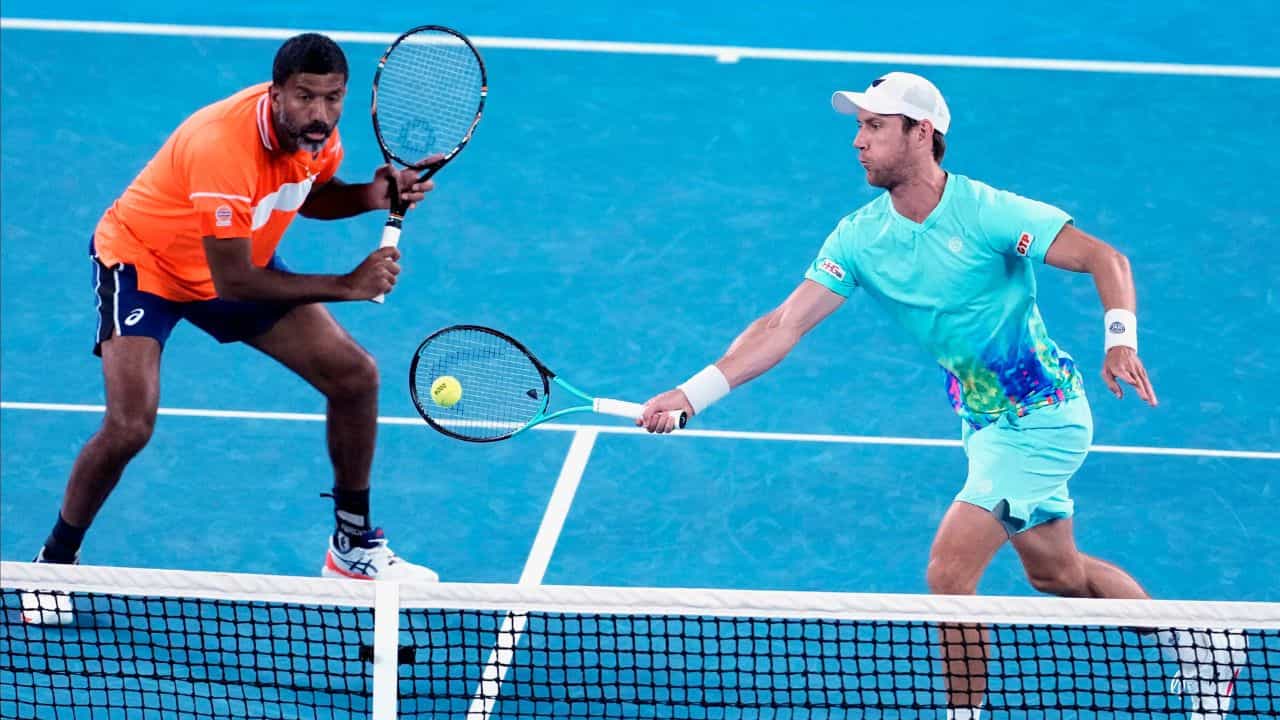 Rohan Bopanna: ৪৩ বছরে কেরিয়ার শুরু, অস্ট্রেলিয়ান ওপেন জিতে ইতিহাস রোহন বোপান্নার! Rohan Bopanna: ৪৩ বছরে কেরিয়ার শুরু, অস্ট্রেলিয়ান ওপেন জিতে ইতিহাস রোহন বোপান্নার!