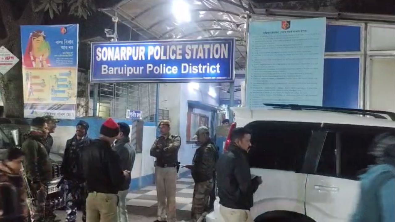 Sonarpur: তিন মাসের ব্যবধানে ফের সোনারপুরের গহনার দোকানে ছিনতাই