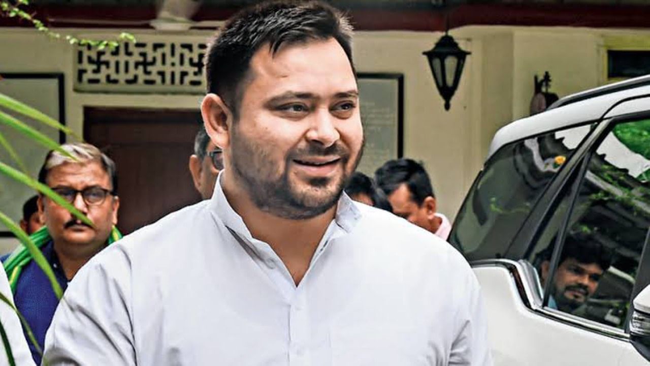 Tejashwi Yadav: 'খেলা এখনও বাকি', নীতীশকে 'সম্মান' জানাতে নির্দেশ তেজস্বীর