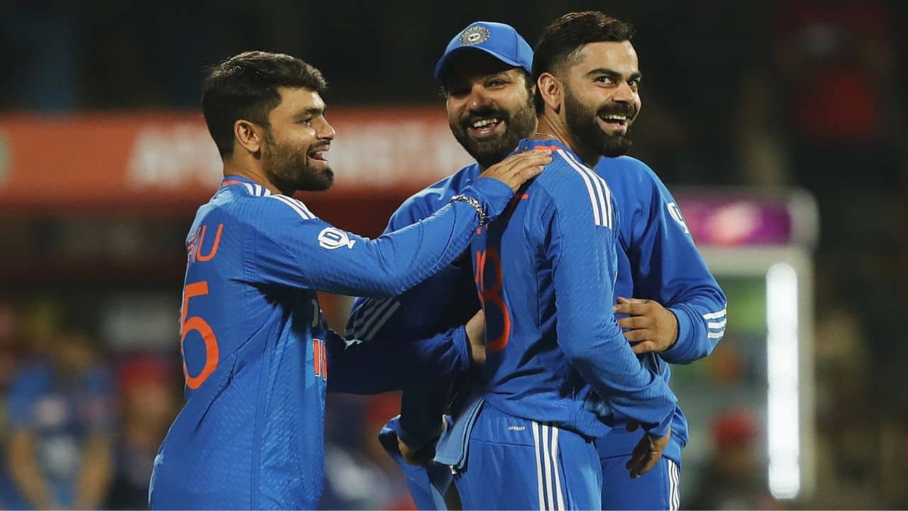 Rinku Singh-Virat Kohli: তরুণ রিঙ্কুকে হারিয়ে সেরা ফিল্ডার ৩৫এর কোহলি