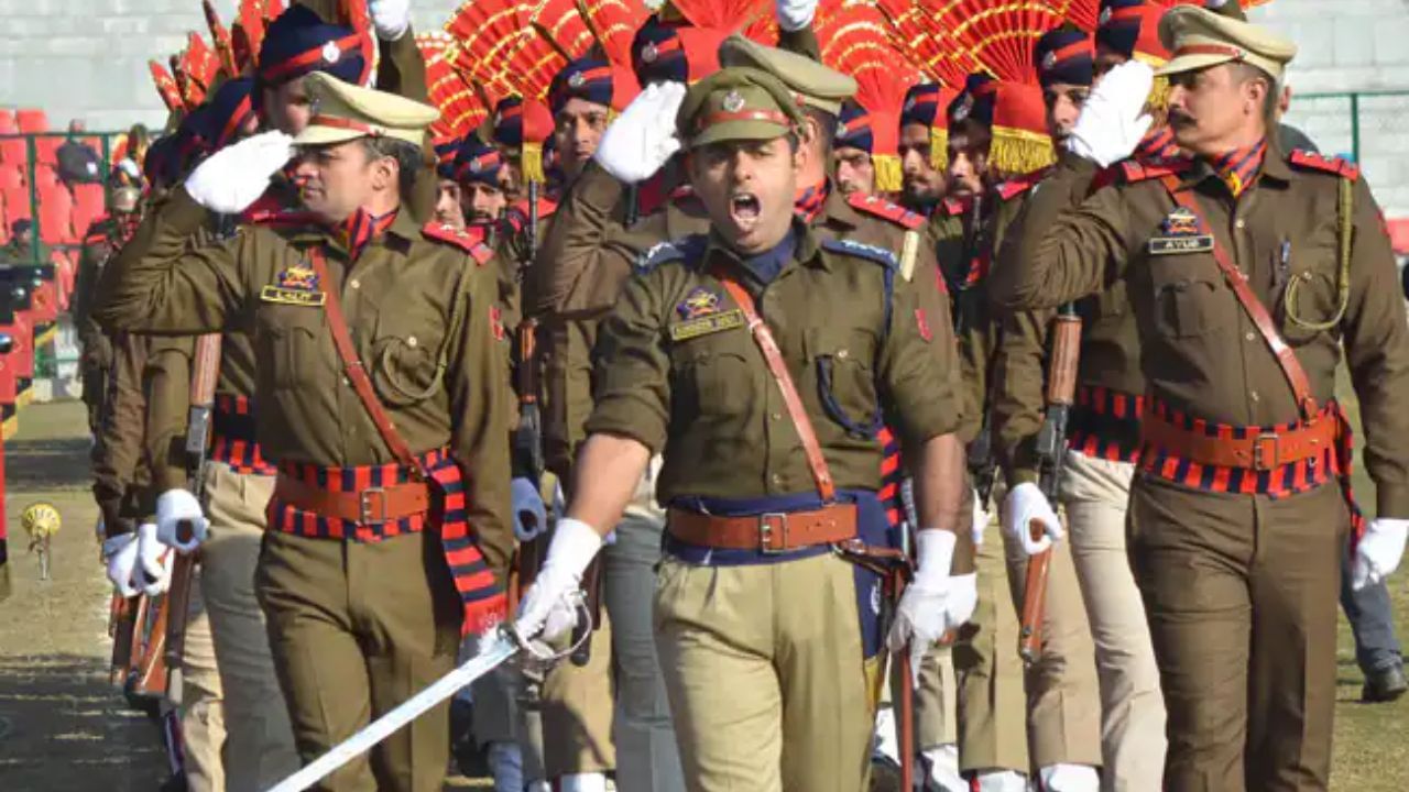 Republic Day 2024: প্রজাতন্ত্র দিবসে সম্মানিত হবেন বাংলার ২২ জন পুলিশ কর্তা