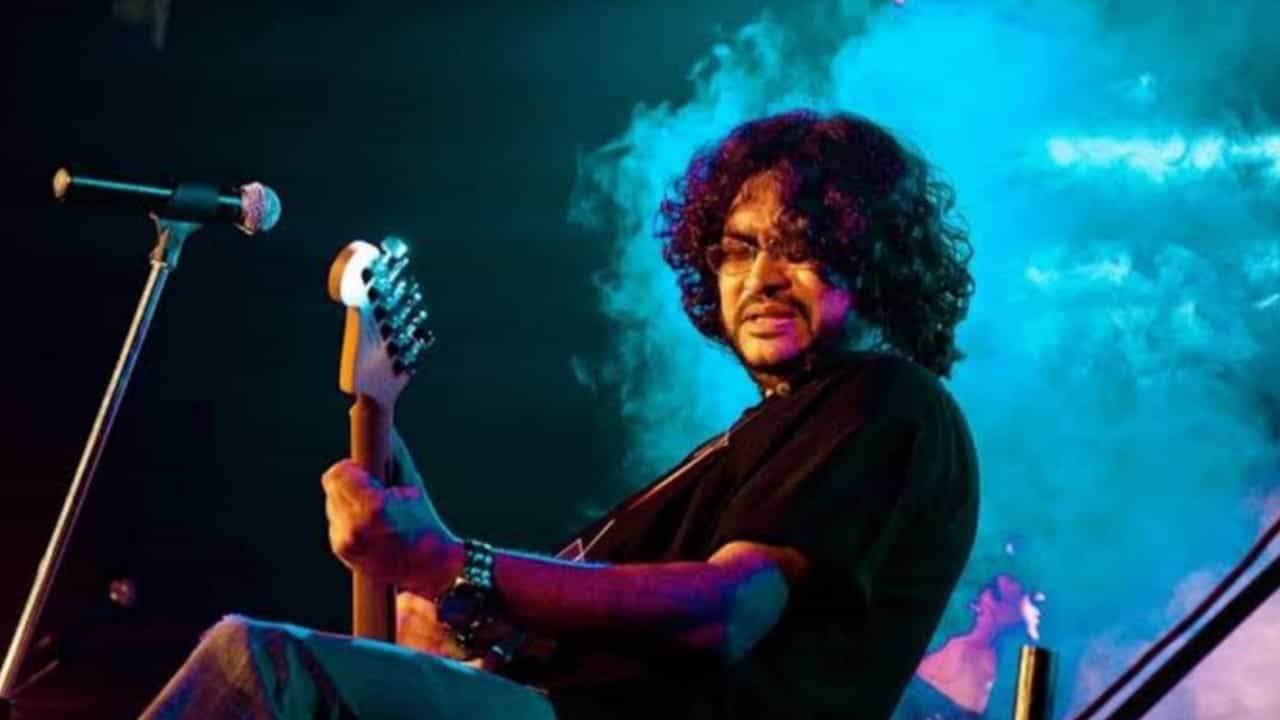 'ফসিলস কনসার্ট বিপদের কারণ হতে পারে...', কোন সতর্কবার্তা দিলেন রূপম 'ফসিলস কনসার্ট বিপদের কারণ হতে পারে...', কোন সতর্কবার্তা দিলেন রূপম