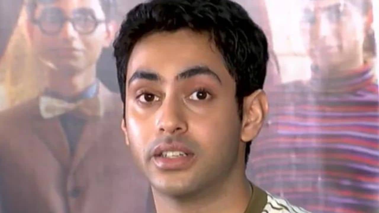 ...ভেবেছিলাম, সবাই আমাকে ভালবাসবেন, হতাশায় ডুবে গেলেন অমিতাভের নাতি