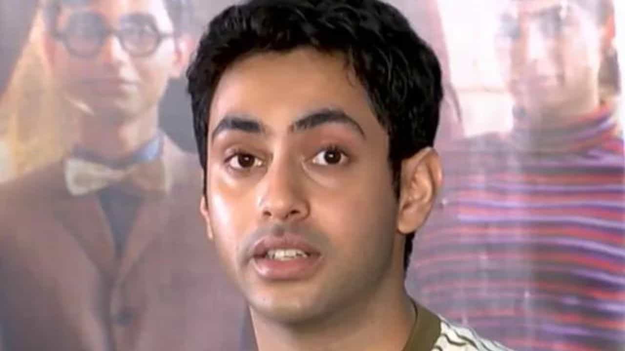 '...ভেবেছিলাম, সবাই আমাকে ভালবাসবেন', হতাশায় ডুবে গেলেন অমিতাভের নাতি '...ভেবেছিলাম, সবাই আমাকে ভালবাসবেন', হতাশায় ডুবে গেলেন অমিতাভের নাতি