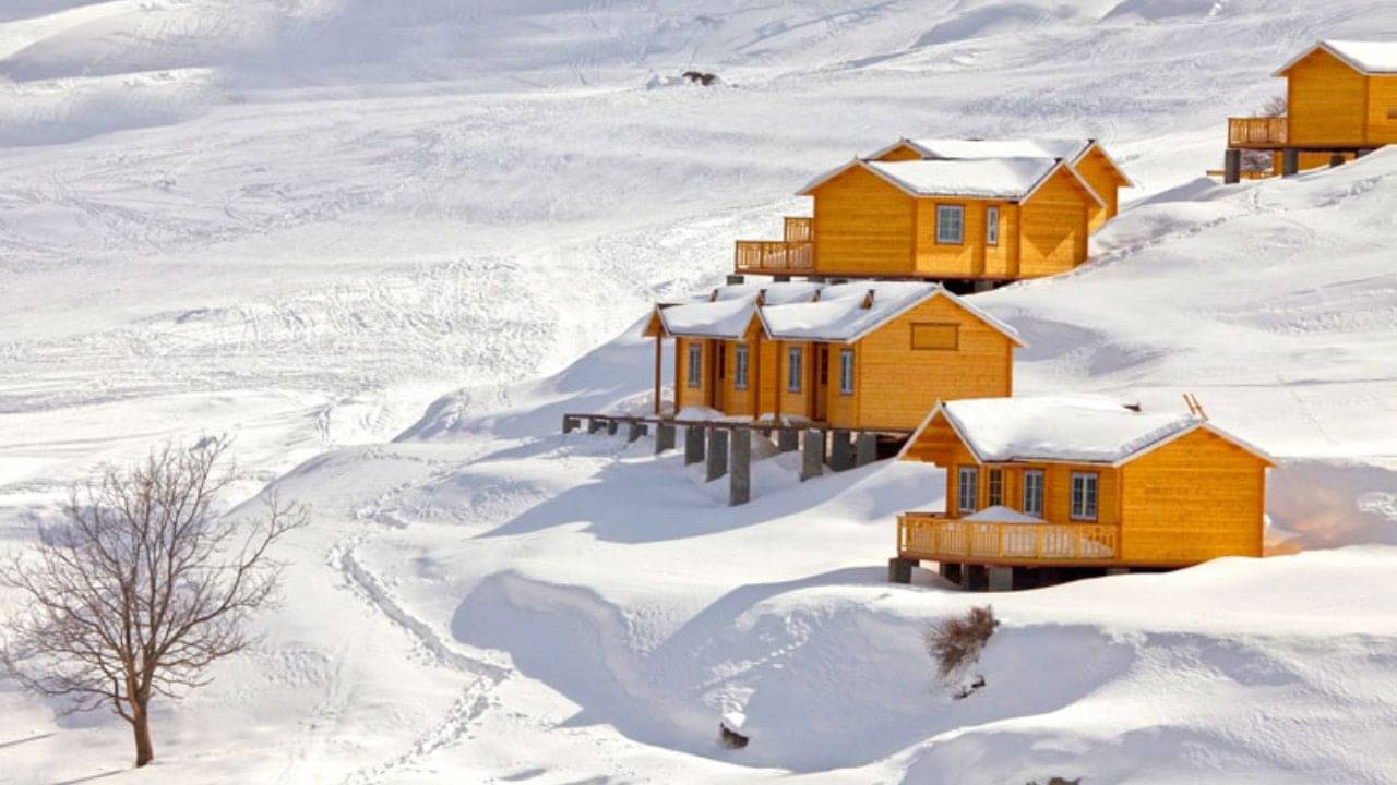 যশ চোপড়ার সিনেমাতে দেখা সুইজারল্যান্ডের স্বাদ নিন ভারতের এই ৫ জায়গায় বসে