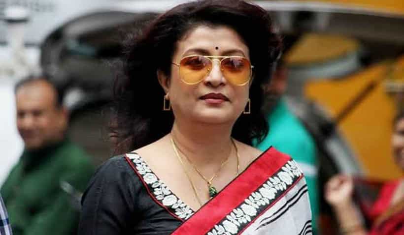 ‘এবাবা দেবশ্রী এই রকম করল?’ দর্শকের এরকম প্রতিক্রিয়ায় যা ভাবেন অভিনেত্রী...