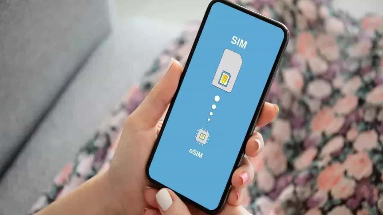 দেশে গোপনে চলছিল বিদেশি e-SIM বিক্রি, প্লে স্টোর থেকে দুই অ্যাপ ব্লক দেশে গোপনে চলছিল বিদেশি e-SIM বিক্রি, প্লে স্টোর থেকে দুই অ্যাপ ব্লক