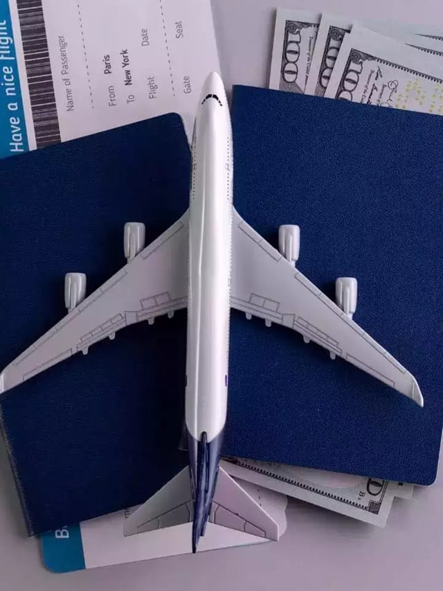 অনলাইনে ফ্লাইট টিকিট বুক করেন?