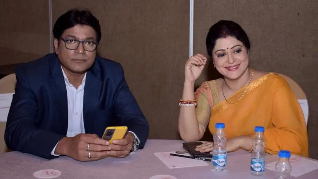 সম্প্রতি তিনি বাংলা ধারাবাহিক 'তুমি আশেপাশে থাকলে'তে অভিনয় করছেন নায়িকা অঙ্গনার মায়ের চরিত্রে। এই অনিন্দিতাকেই প্রথম বিয়ে করেছিলেন কাঞ্চন।