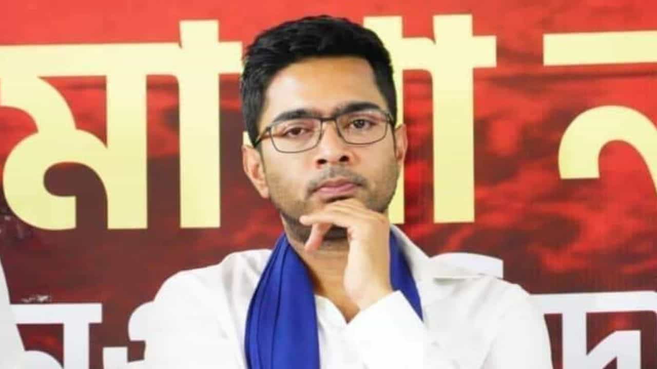 Abhishek Banerjee: অভিষেক কি সন্দেশখালি যাবেন? জবাব দিলেন তৃণমূলের সেকেন্ড-ইন-কমান্ড Abhishek Banerjee: অভিষেক কি সন্দেশখালি যাবেন? জবাব দিলেন তৃণমূলের সেকেন্ড-ইন-কমান্ড