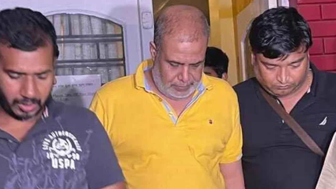 Municipality Recruitment Scam: অয়ন শীলের ডায়েরিতে লেখা ছিল SB, MM, 'তাপস দা', কোড নেম আসলে কাদের?