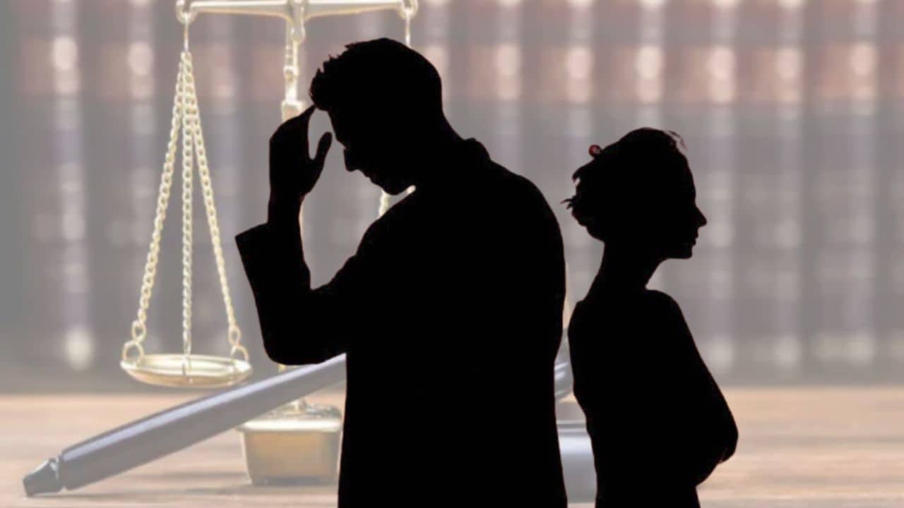 Husband-Wife Relation: স্ত্রীর যৌনতায় রাজি না হওয়া স্বামীর ওপর মানসিক অত্যাচার, বলল হাইকোর্ট