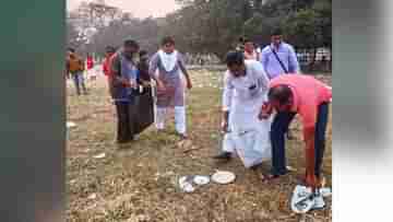 Meenakshi Mukherjee: ক্যাপ্টেনের ভূমিকায়, ব্রিগেড সমাবেশ শেষ হতেই মাঠ পরিষ্কারে নামলেন মীনাক্ষী